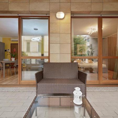 Best Way Rent - Appartamento Con Terrazzo Zona Sempione Мілан Екстер'єр фото