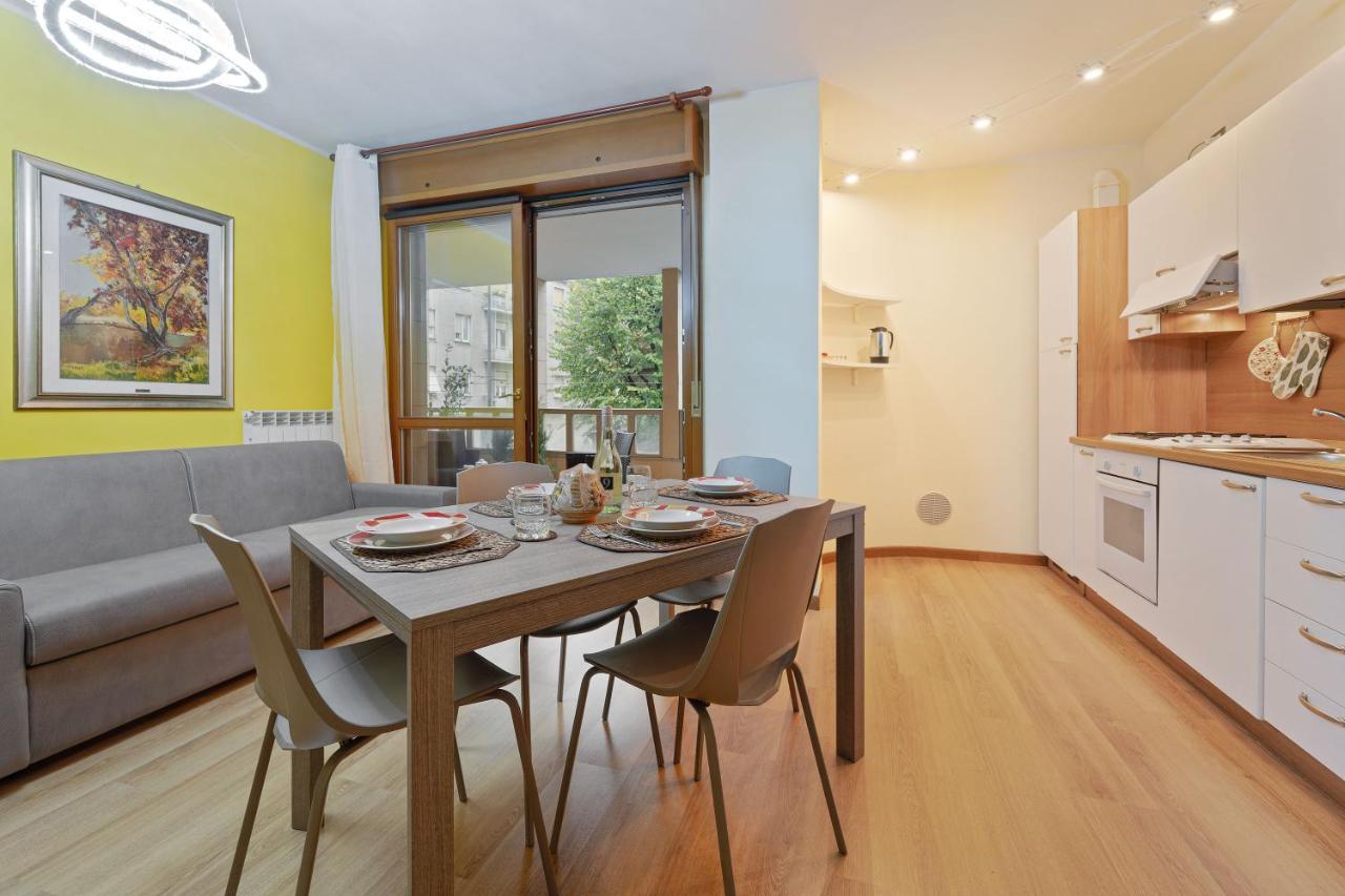 Best Way Rent - Appartamento Con Terrazzo Zona Sempione Мілан Екстер'єр фото